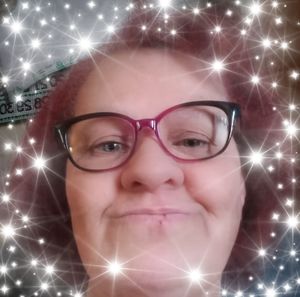 Meet your Posher, Lauralee